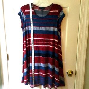 Karen Kane Maggie Dress cap sleeve M medium